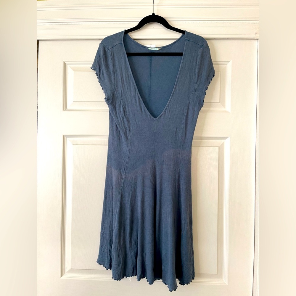 Size L Urban Outfitters Kimchi Blue Dress